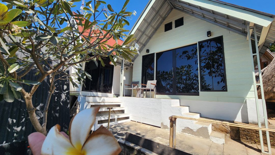 CJ's White House Gili Trawangan