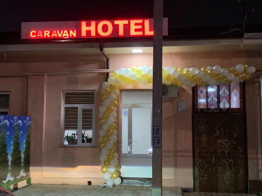 Caravan Hostel