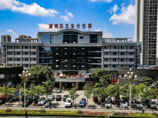 名人大酒店(兴潼大道店)