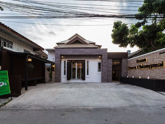 Baanchernchiangmai Hotel - Tap to explore photos