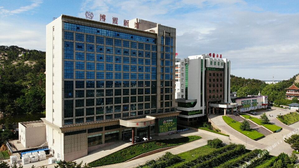 博霞山庒