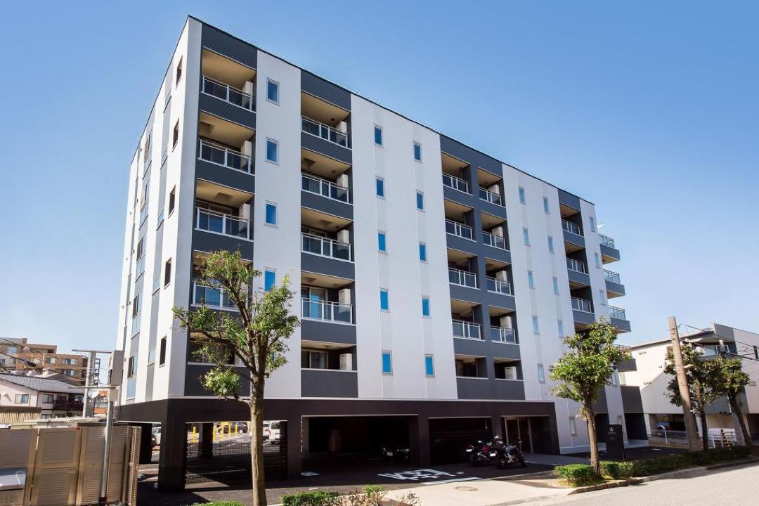 イノーヴァ 金沢駅前ホテル スイート