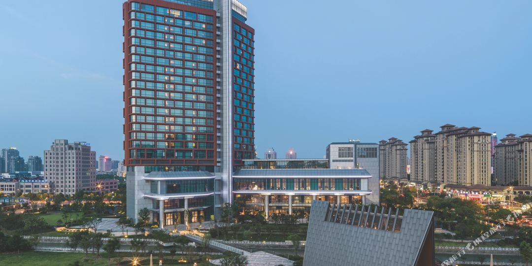 海宁玻尔曼酒店