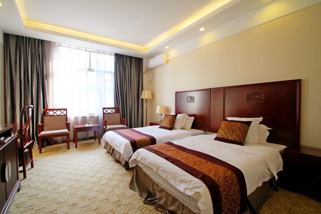 Shanghai Zihuan Business Hotel