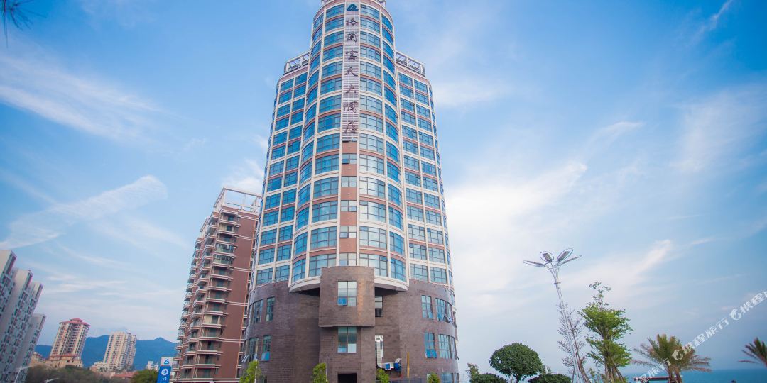 南澳格兰蓝天大酒店