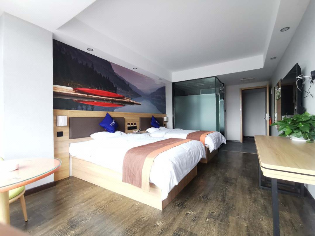 Junyi chain hotel (mei jia road, jiaxing)