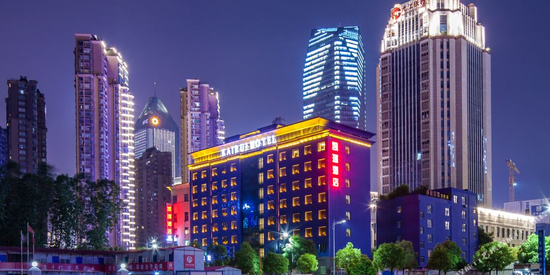 凯瑞旅馆(南昌红谷滩绿茵路店)