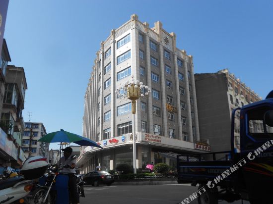 贵溪市宝枫大酒店(交通路店)
