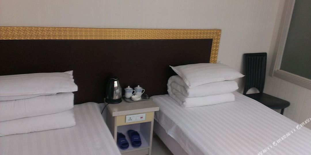 鑫网商务宾馆(温州建材城店)
