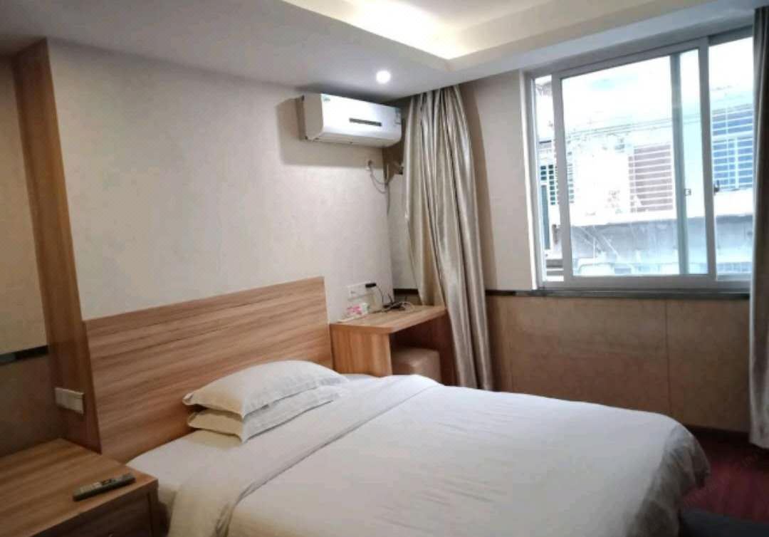 Xinruyi Express Hotel
