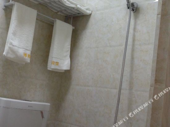 巴中伯雅宾馆