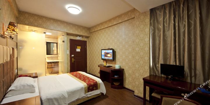 恒鑫晌午酒店(七里街店)