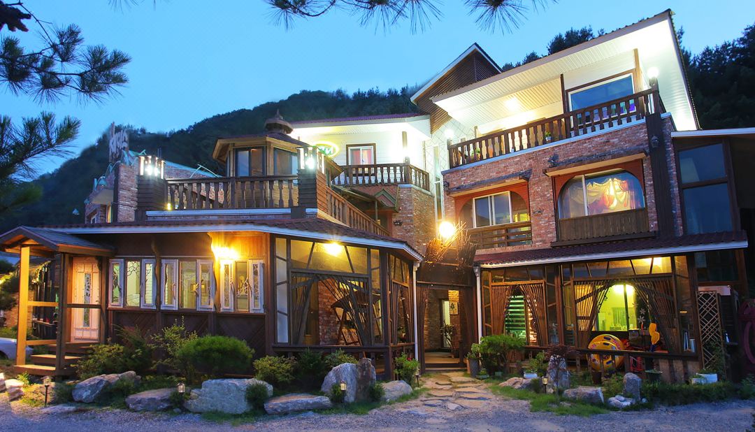 Gapyeong Pogny Kids Poolvilla