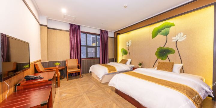 黄石赣商晌午酒店