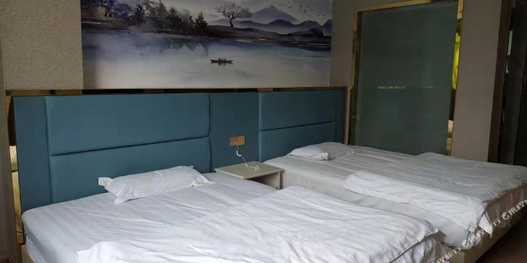 鸿隆宾馆(振羽大道店)