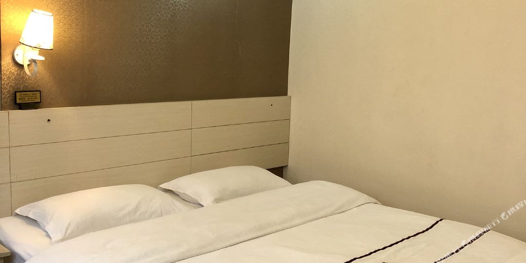 昭通玉鑫快捷酒店店