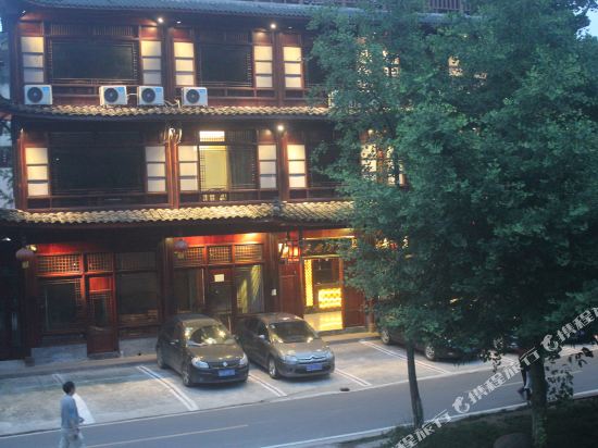 长寿酒店