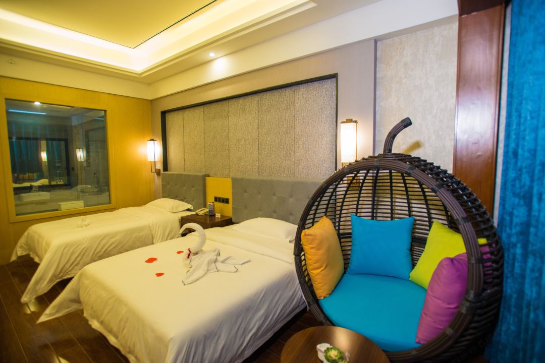 Zhongwei Shadu Hotel