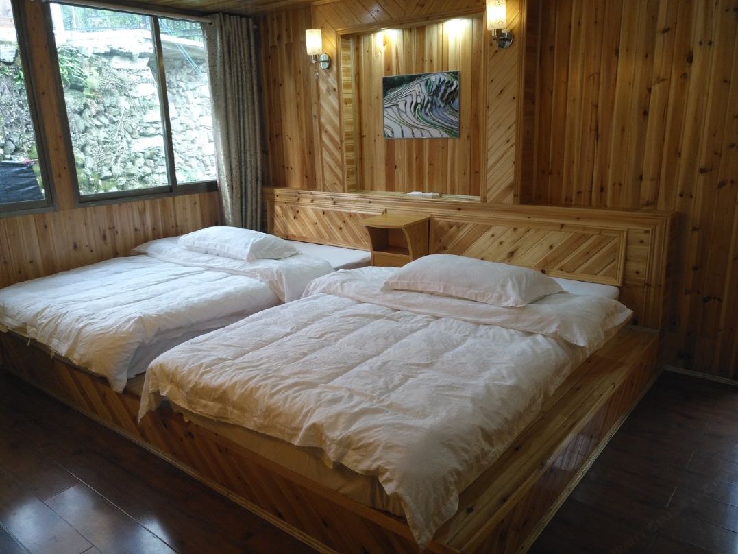 Weiwei Inn