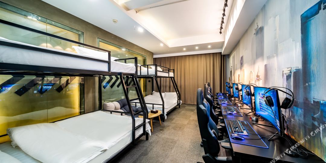 武汉Turbo电竞酒店(徐东)