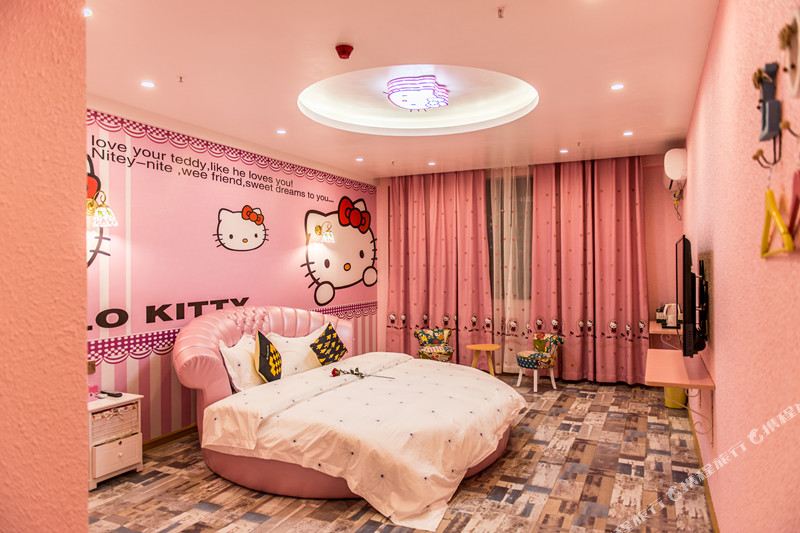 曲靖拾连主题酒店