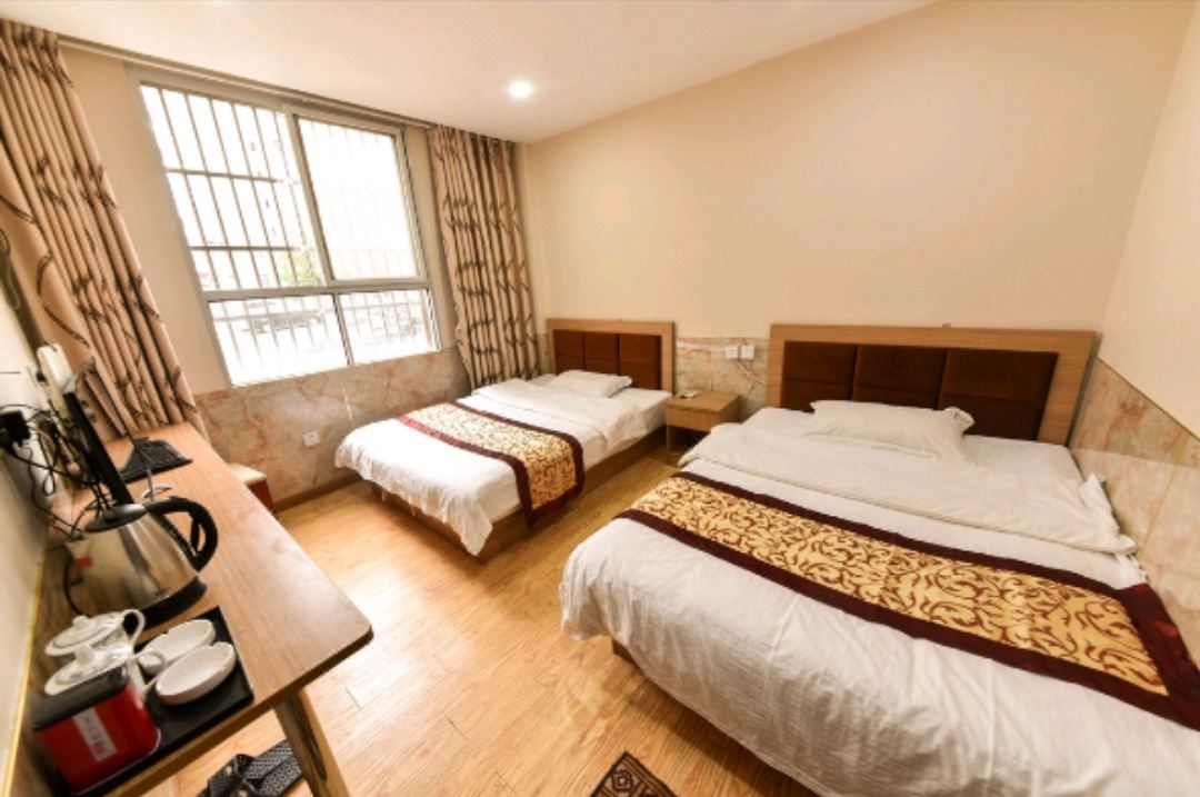 Jinzhai Shujie Hotel
