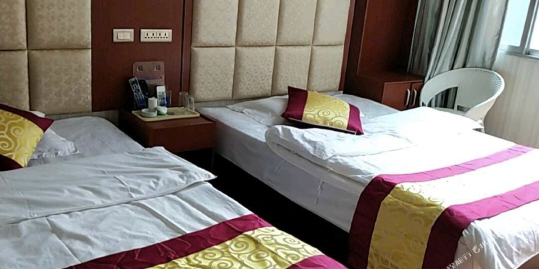 。永乐宾馆(禄充风景区店)