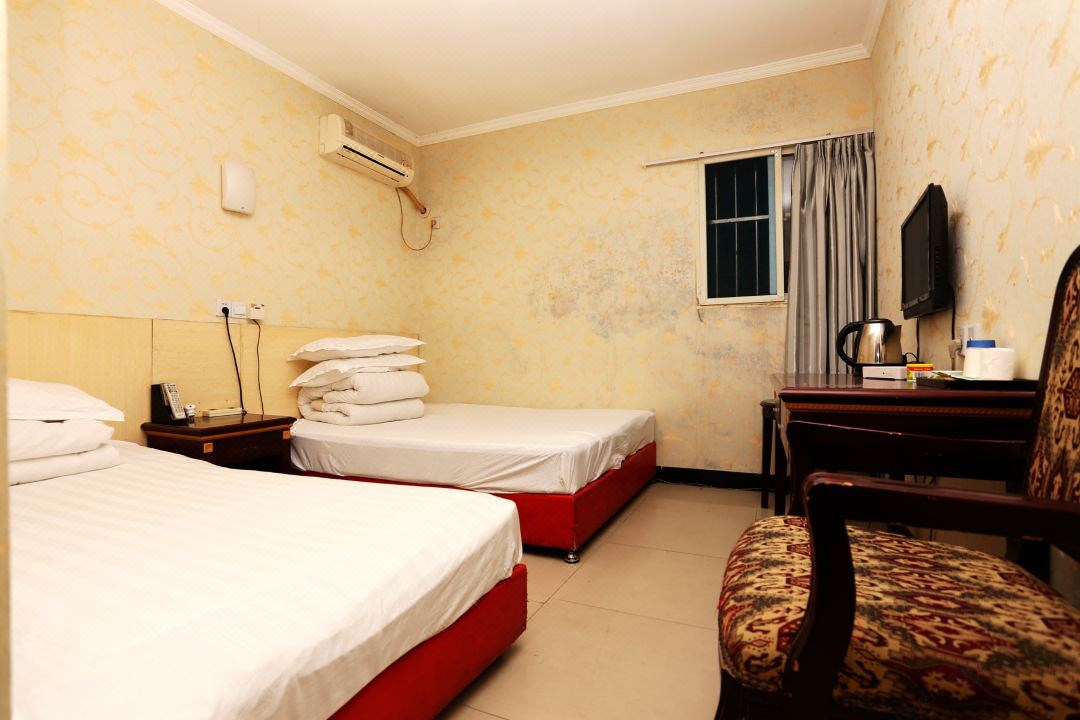 Nanjing Yizhikang Motel