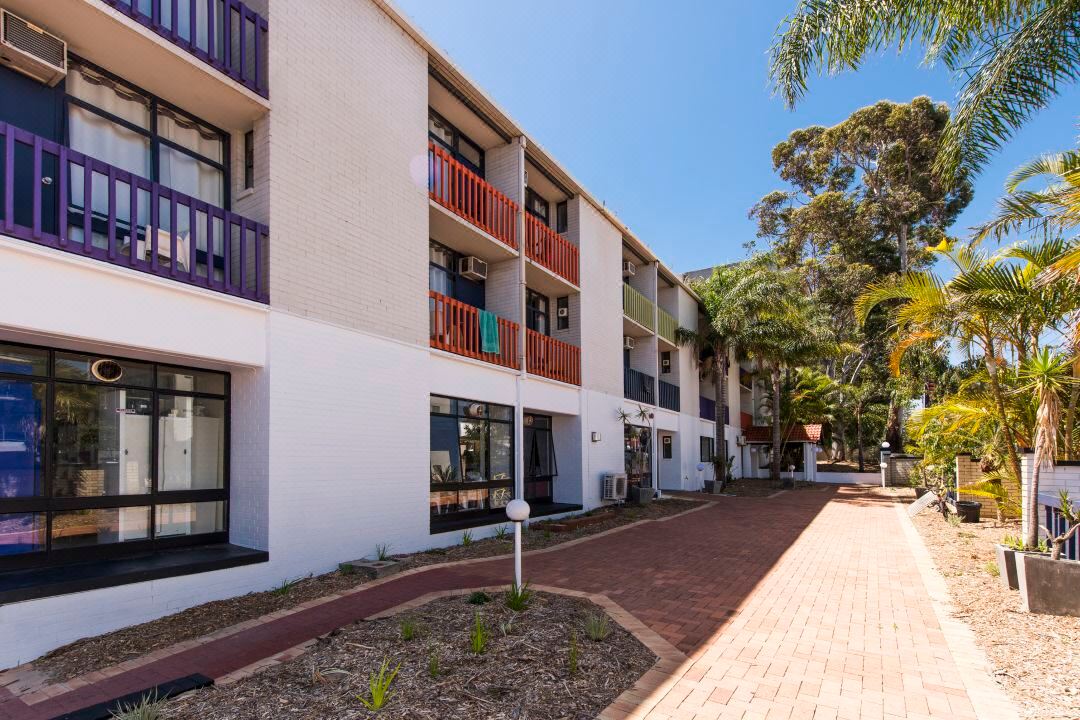 Billabong Backpackers Resort
