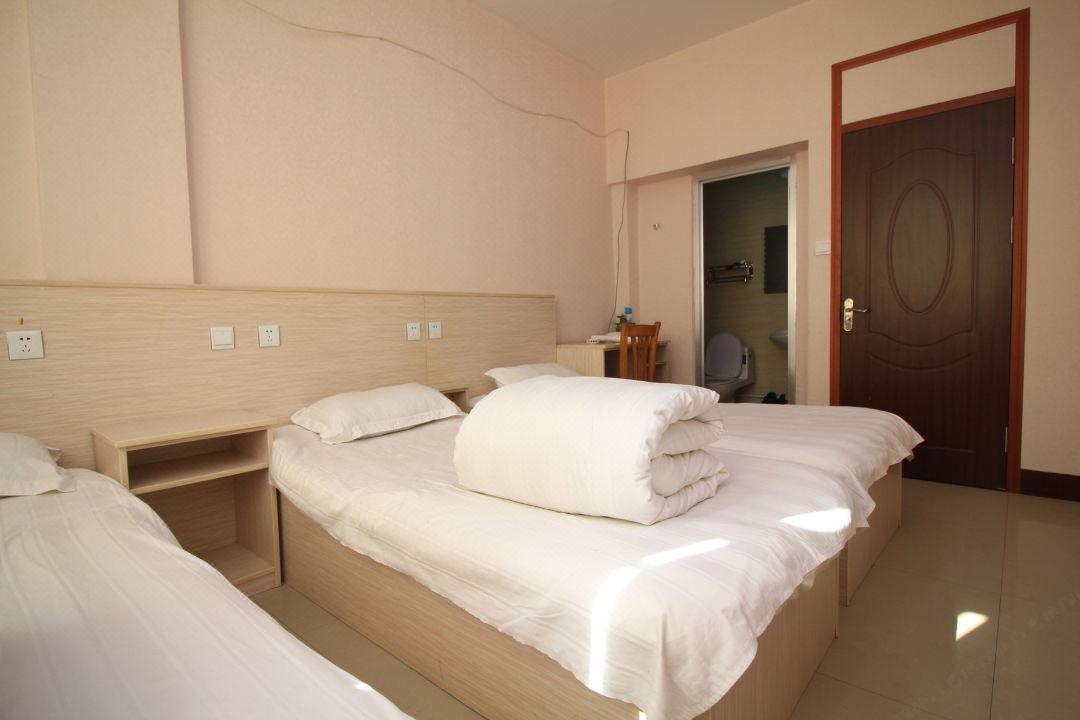 Qixia Binhai Hotel Rooms