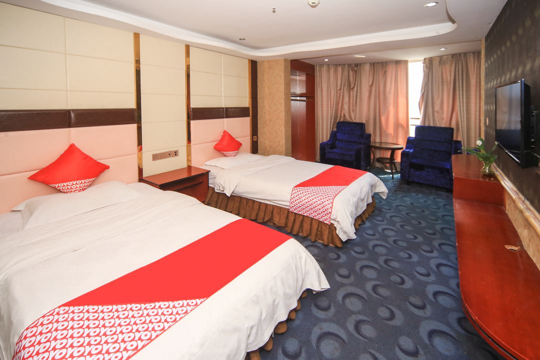 OYO Bazhong Didu Hotel (Nanchi Art Plaza)