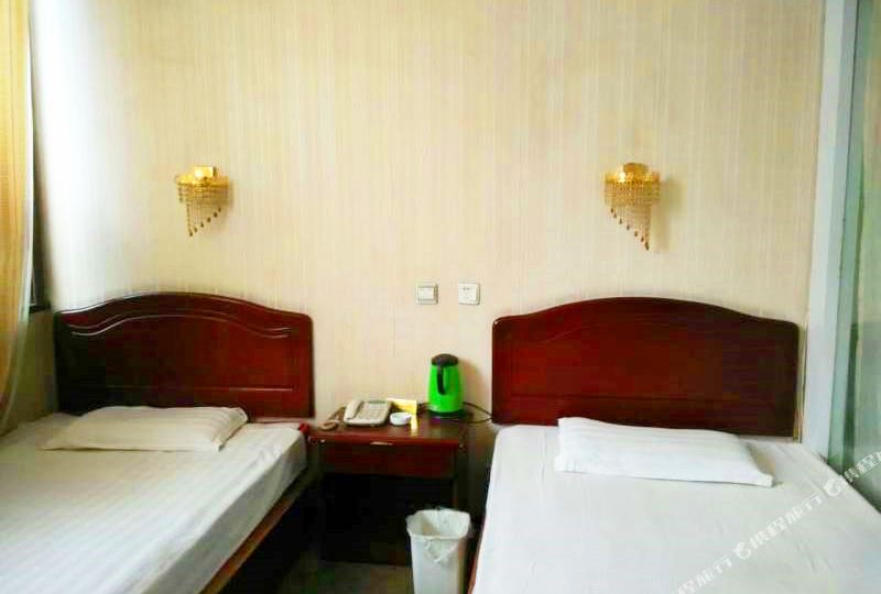御龙旅馆(平朔路店)