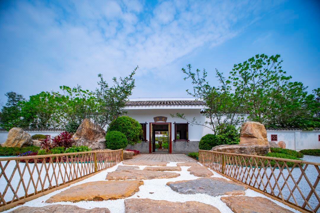 Zihai Yuanxiang Hotel