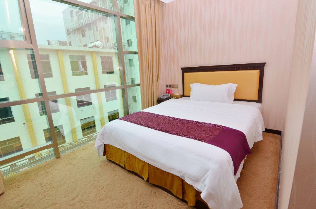 Fuqiang Grand Hotel