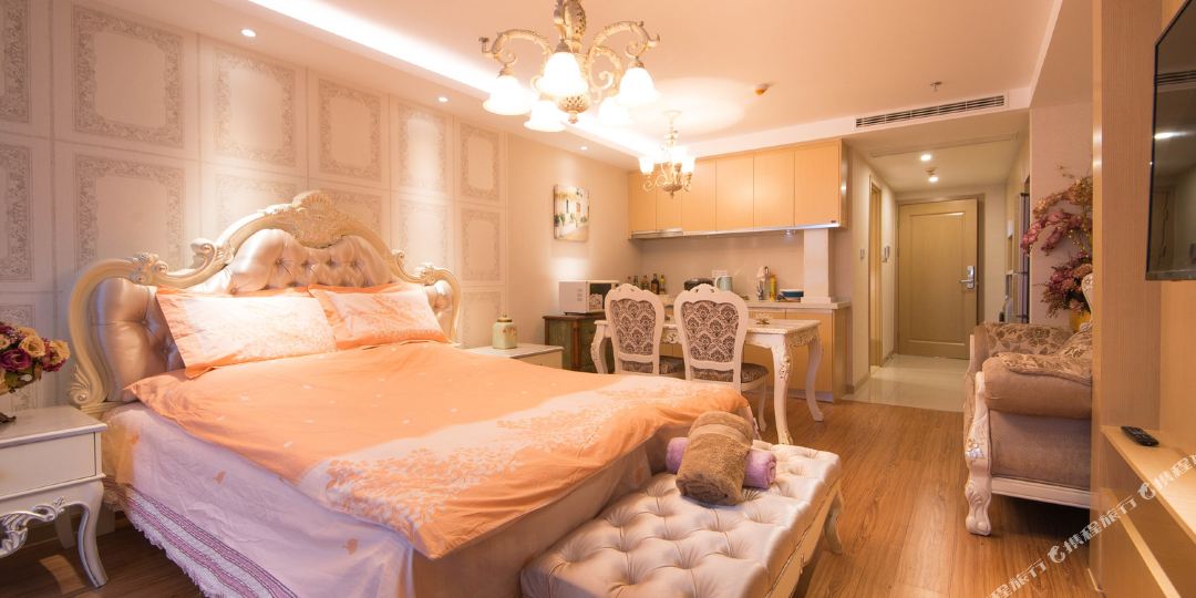 男通Luci home酒店式公寓