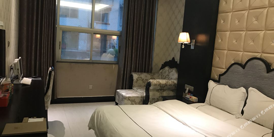 南嶂美怡天假日酒店