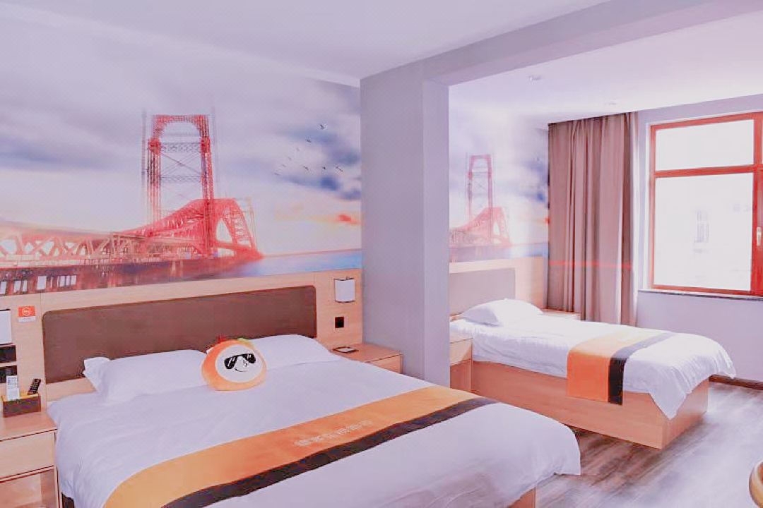 Qingzhou Chengdu Chain Hotel