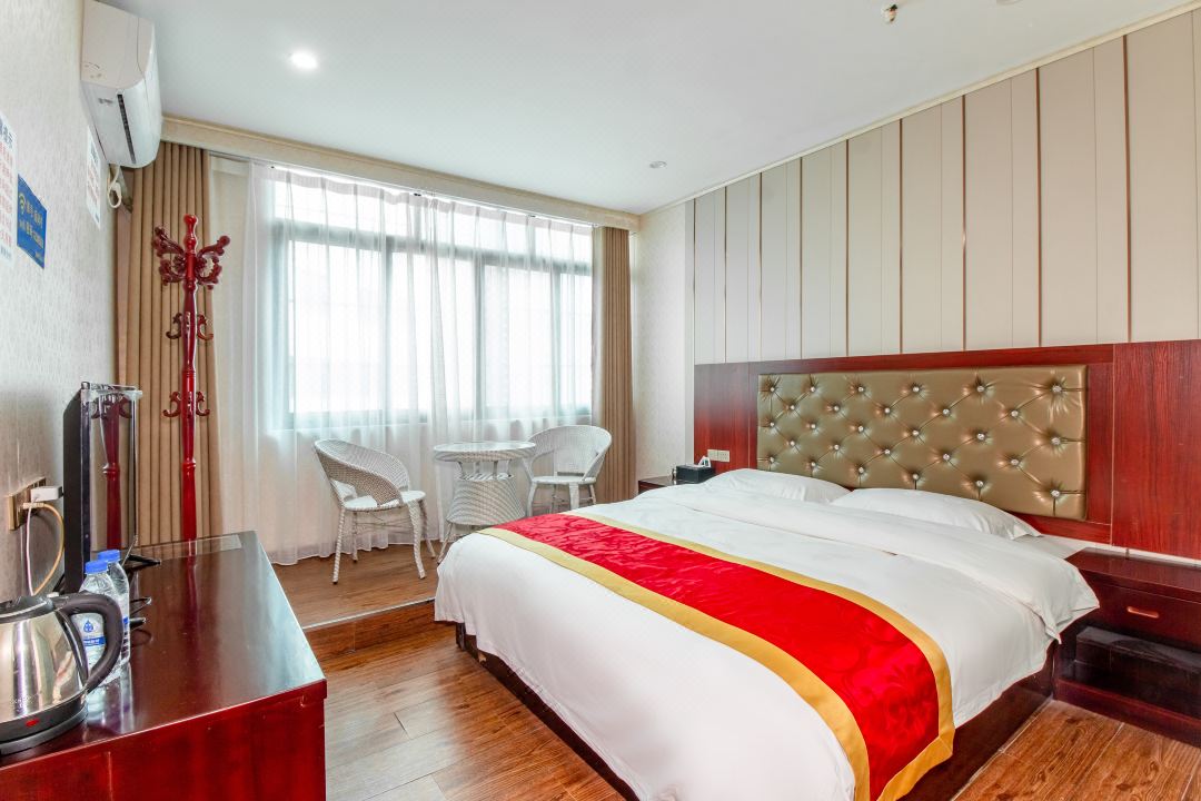 Jinxiu Huayuan Hotel