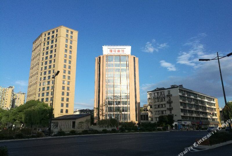 杭州花连宾馆(环城西路店)