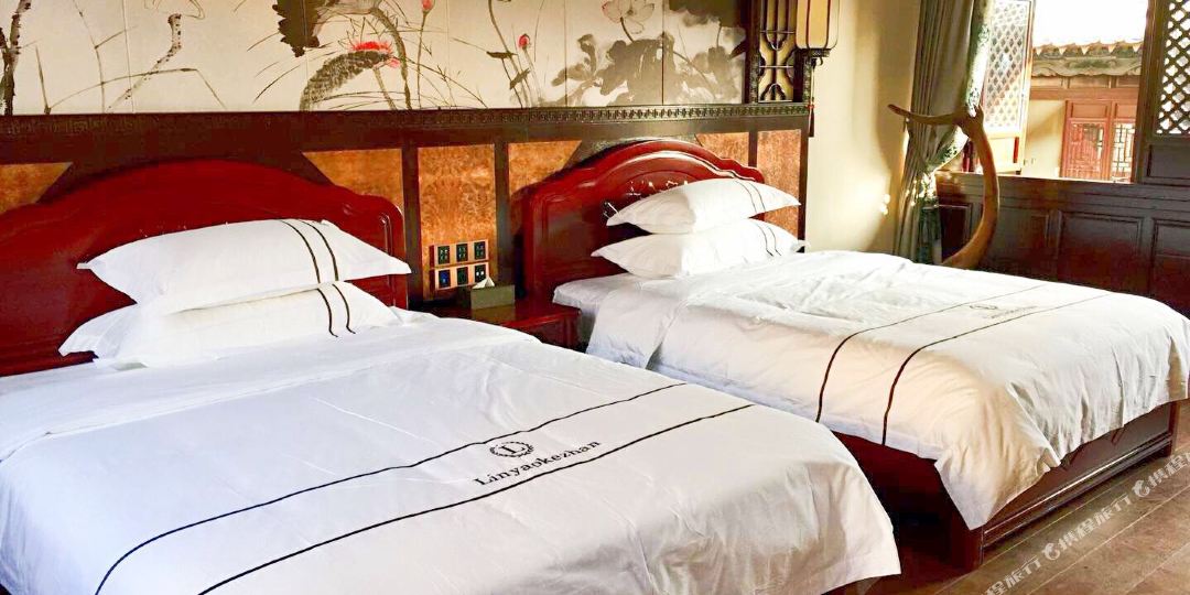 建水半日闲客栈