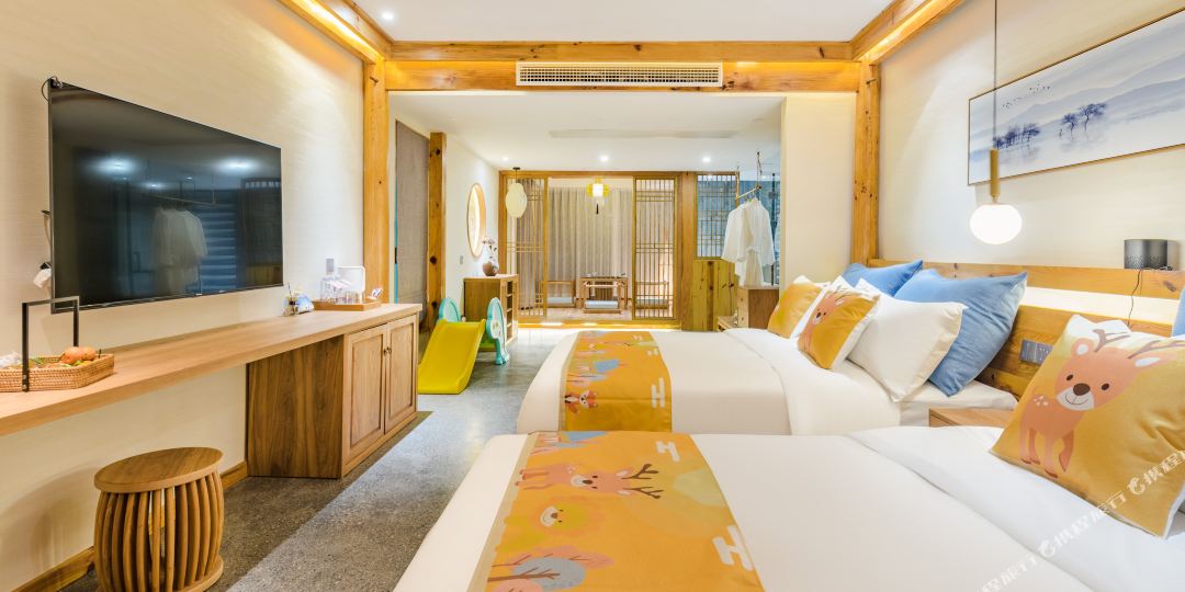 花筑奢·悦澜山名宿(黄山景区换乘中心店)