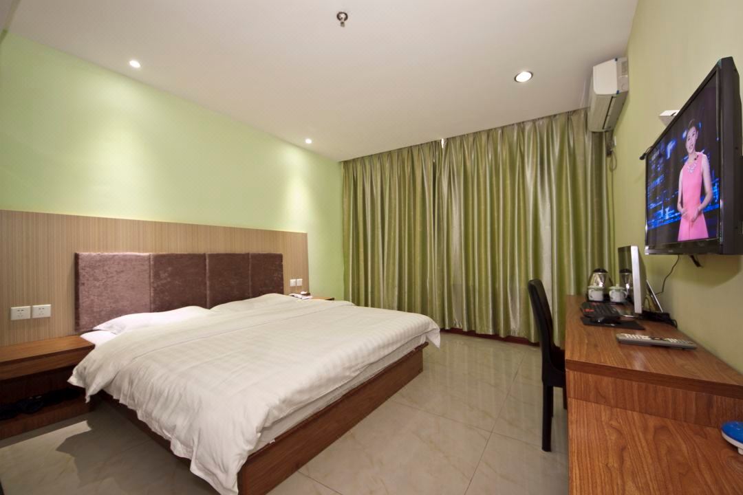 Lianjiang Jingjiang Business Hotel
