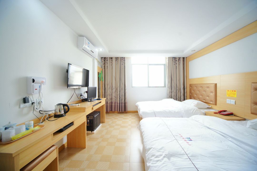 Nanning Fengyuan Convenient Hotel No. 1 Affiliated Hospital of Medical University