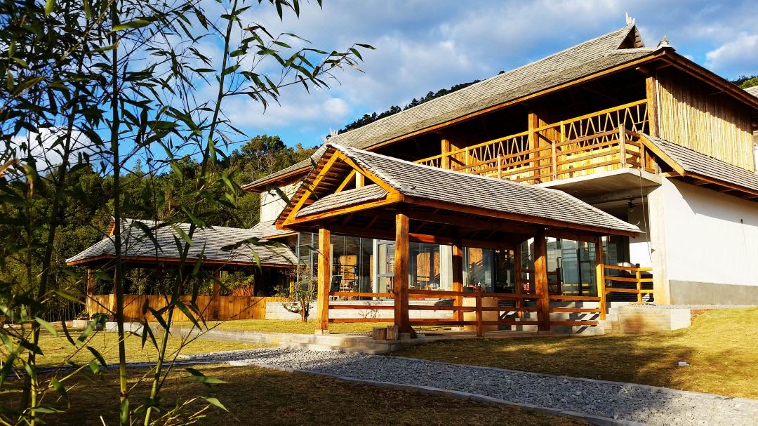 Bulang Yuni Inn