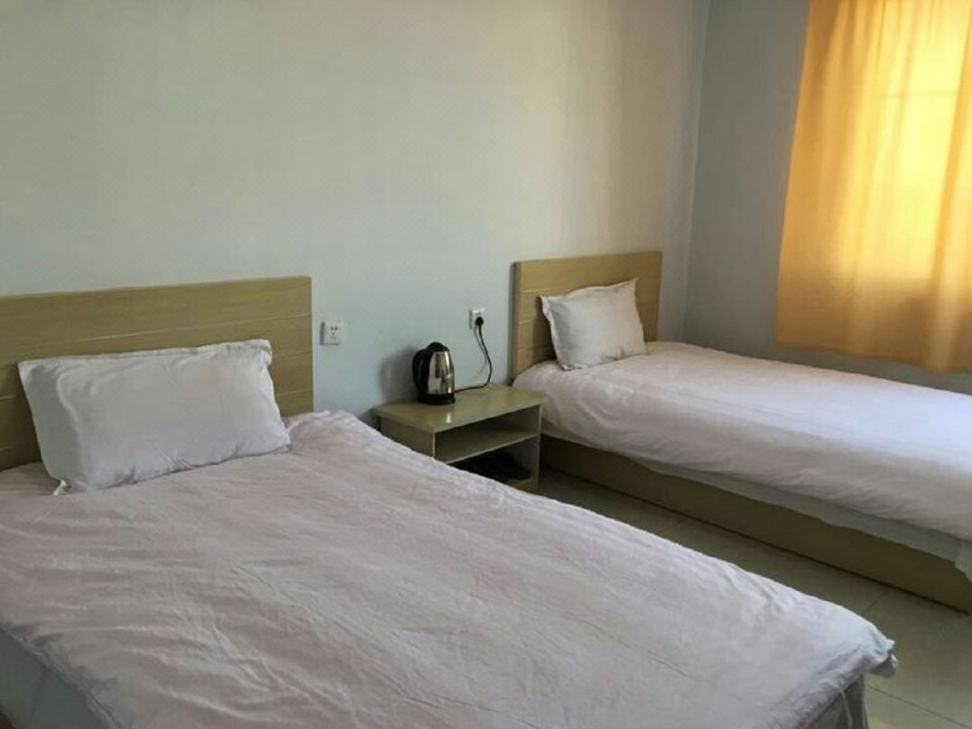 Zhoukou Yonghe Hotel