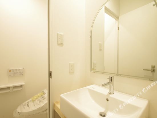 Hotel Imalle Yokohama Isezakicho - Hostel - Tap to explore photos