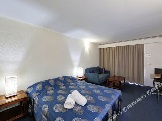 Alexandra Park Motor Inn - Tap to explore photos