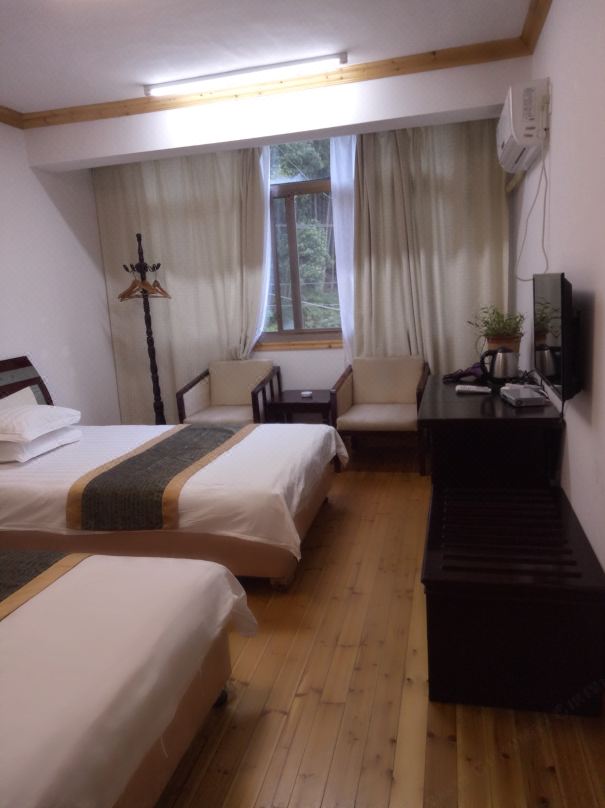 Yongjia Shiwei Yan Nan Yan Family Inn