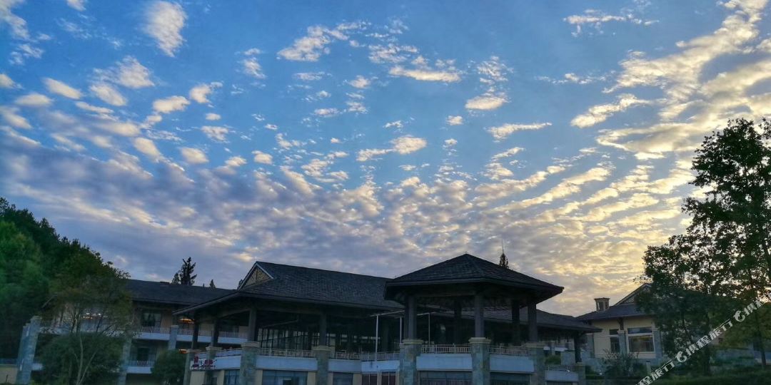 崇阳华美韵达店(影视城路店)