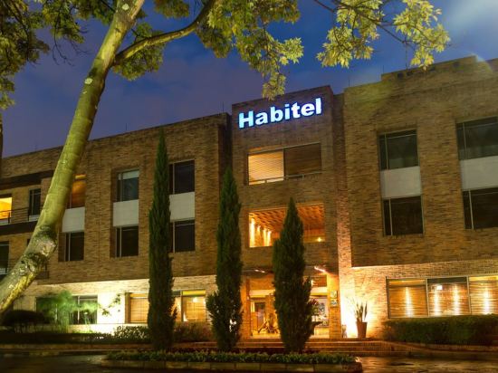 Hotel Habitel Select - Tap to explore photos